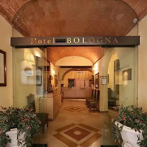 Hotel Bologna, Piza
